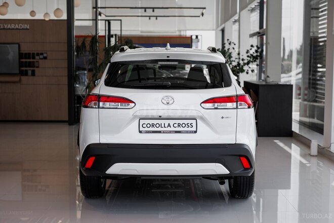 Toyota Corolla Cross 2025, 0 km - 2.0 l - Gəncə