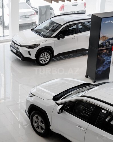 Toyota Corolla Cross 2025, 0 km - 2.0 l - Gəncə