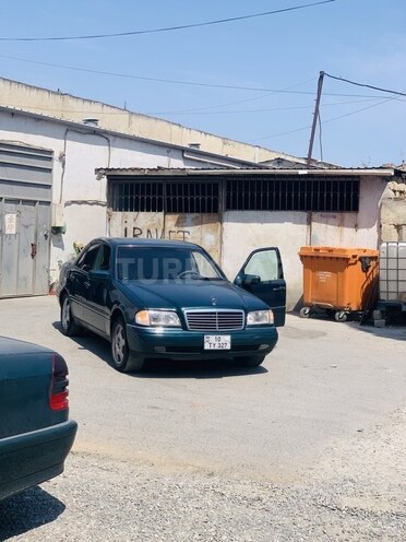 Mercedes C 230 1997, 317,041 km - 2.3 l - Bakı