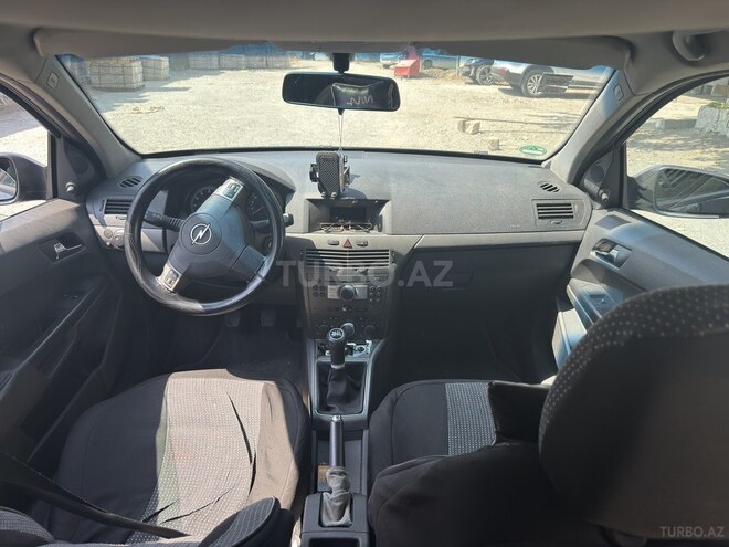 Opel Astra 2005, 291,000 km - 1.4 l - Bakı
