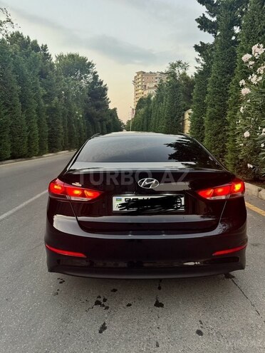 Hyundai Elantra 2018, 160,000 km - 2.0 l - Bakı
