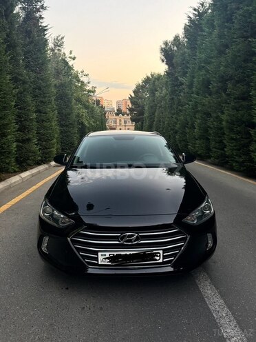 Hyundai Elantra 2018, 160,000 km - 2.0 l - Bakı