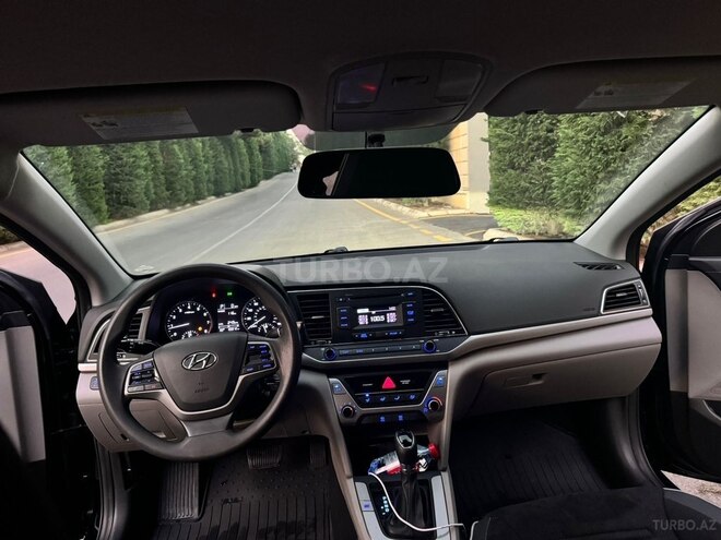 Hyundai Elantra 2018, 160,000 km - 2.0 l - Bakı