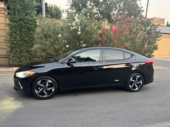 Hyundai Elantra 2018, 160,000 km - 2.0 l - Bakı
