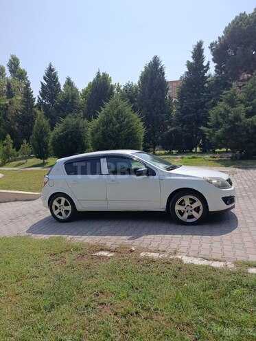 Opel Astra 2006, 210,000 km - 1.3 l - Bakı
