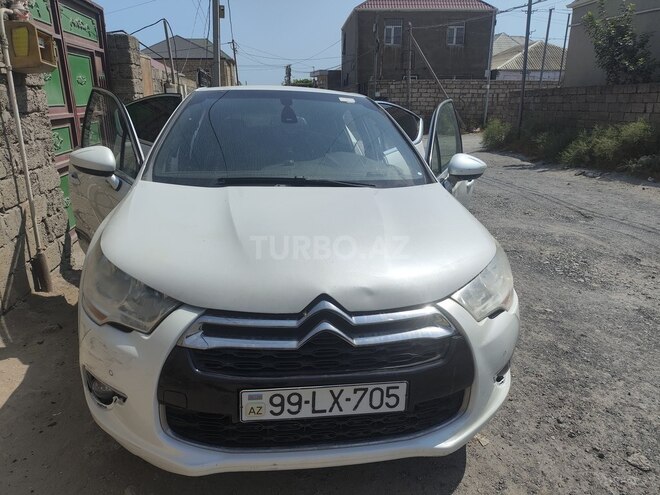 Citroen DS4 2013, 160,000 km - 1.6 l - Bakı
