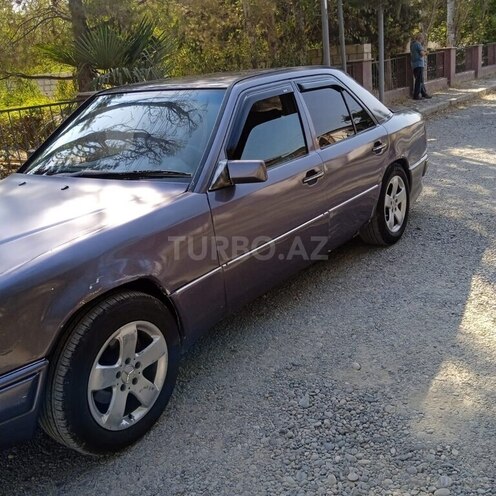 Mercedes E 200 1990, 231,543 km - 2.0 l - Beyləqan