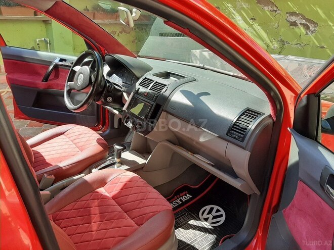 Volkswagen Polo 2004, 250,000 km - 1.4 l - Bakı