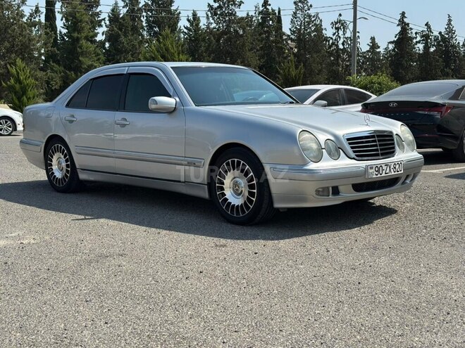 Mercedes E 240 2000, 381,233 km - 2.4 l - Şirvan