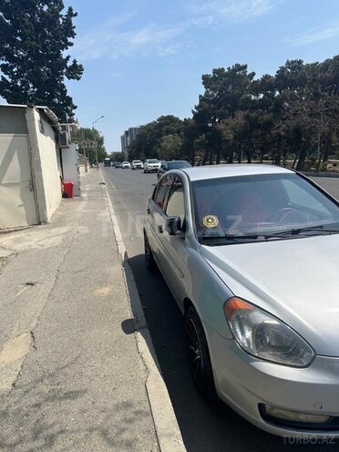 Hyundai Accent 2009, 299,999 km - 1.4 l - Bakı