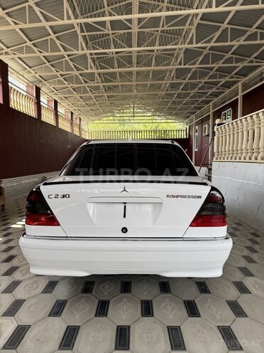 Mercedes C 230 2000, 160,000 km - 2.3 l - Ağdaş