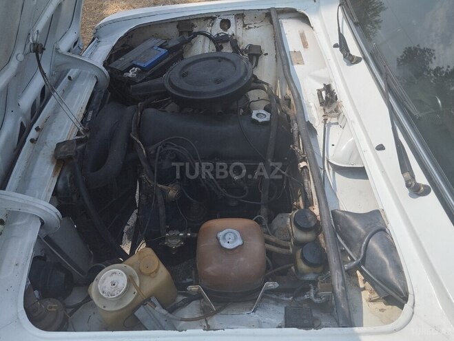 LADA (VAZ) 2106 1984, 28,000 km - 1.6 l - Şabran
