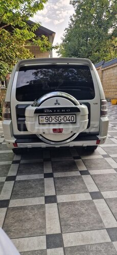 Mitsubishi Pajero 2011, 285,000 km - 3.0 л - Bakı