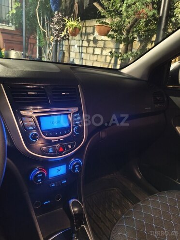 Hyundai Accent 2012, 303,000 km - 1.6 l - Bakı
