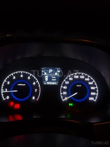 Hyundai Accent 2012, 303,000 km - 1.6 l - Bakı