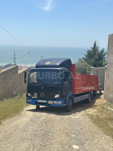 Mercedes Atego 818 2007, 650,000 km - 4.3 l - Bakı