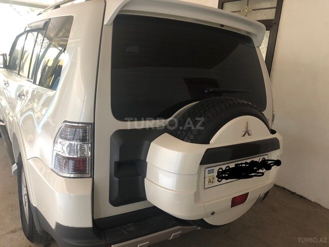 Mitsubishi Pajero 2008, 22,000 km - 3.0 l - Göyçay