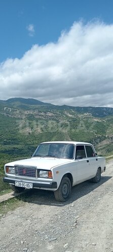 LADA (VAZ) 2107 2007, 83,000 km - 1.6 l - Quba