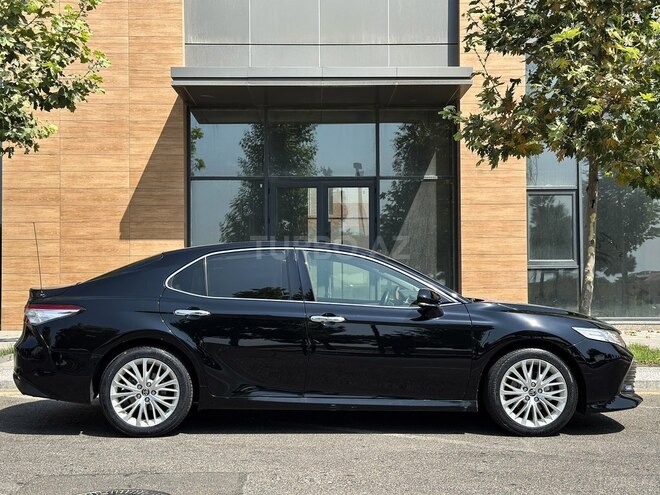 Toyota Camry 2018, 175,000 km - 2.5 l - Bakı