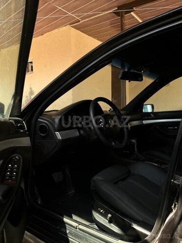 BMW 525 1999, 250,000 km - 2.5 л - Bakı