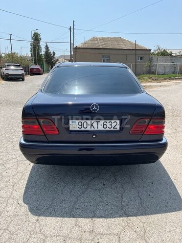 Mercedes E 240 1999, 420,000 km - 2.4 l - Bakı