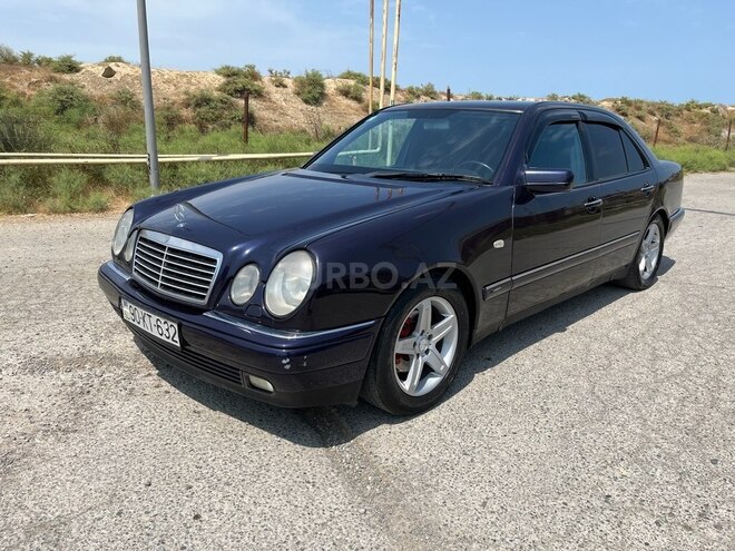Mercedes E 240 1999, 420,000 km - 2.4 l - Bakı