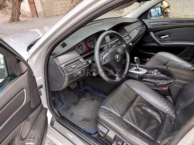 BMW 525 2008, 330,000 km - 2.5 l - Bakı