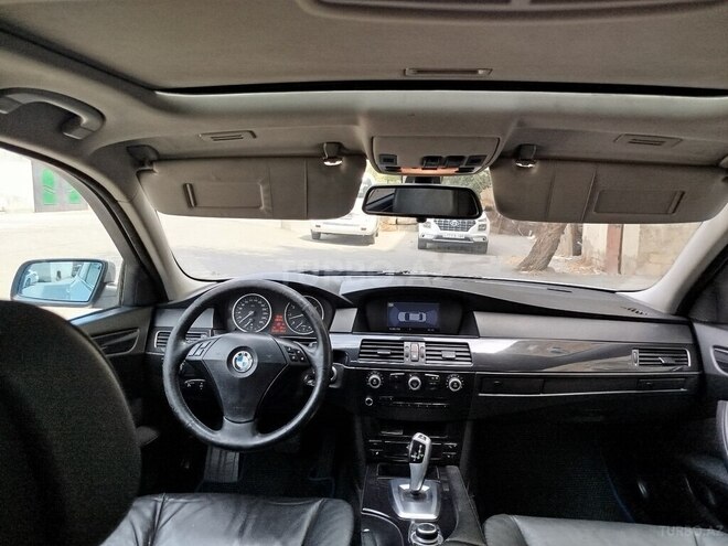 BMW 525 2008, 330,000 km - 2.5 l - Bakı