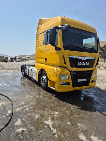 MAN TGX 18.480 2017, 824,000 km - 12.0 л - Bakı