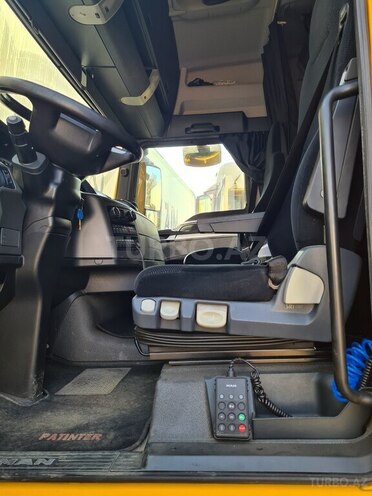 MAN TGX 18.480 2017, 824,000 km - 12.0 л - Bakı