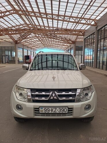 Mitsubishi Pajero 2014, 157,000 km - 3.8 l - Bakı