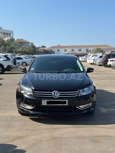 Volkswagen Passat 2013, 237,990 km - 1.8 л - Bakı
