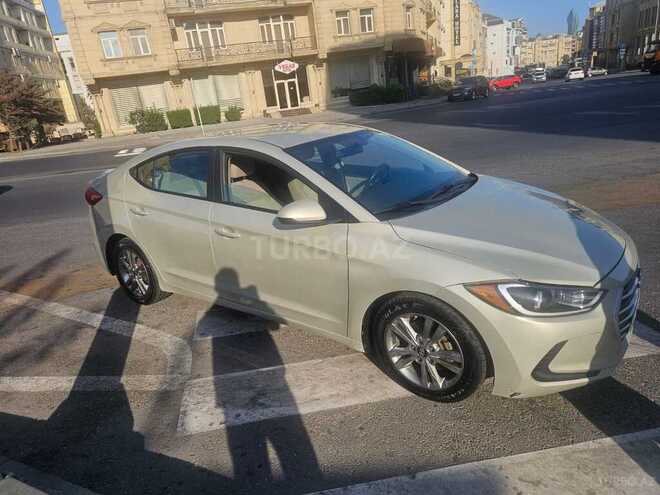 Hyundai Elantra 2016, 230,484 km - 2.0 л - Bakı
