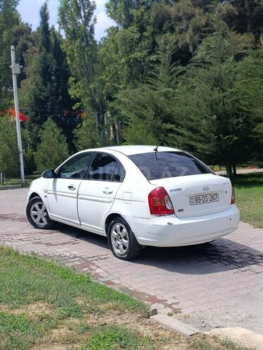 Hyundai Accent 2006, 240,000 km - 1.6 l - Bakı