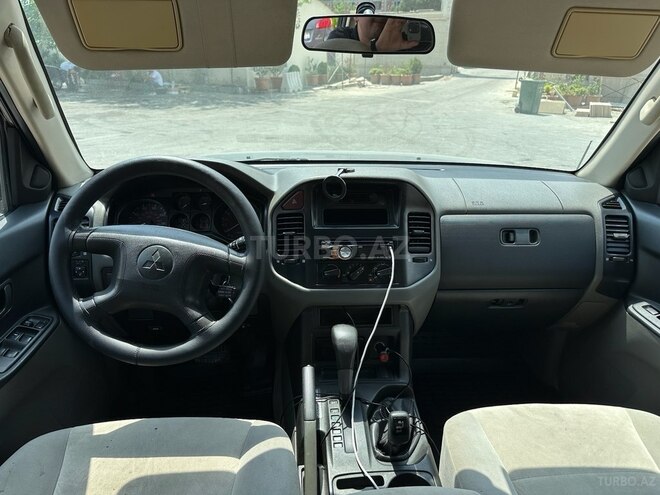 Mitsubishi Montero 2003, 177,028 km - 3.5 л - Bakı