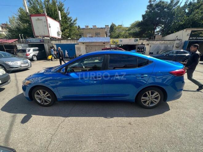 Hyundai Elantra 2016, 241,402 km - 2.0 l - Bakı