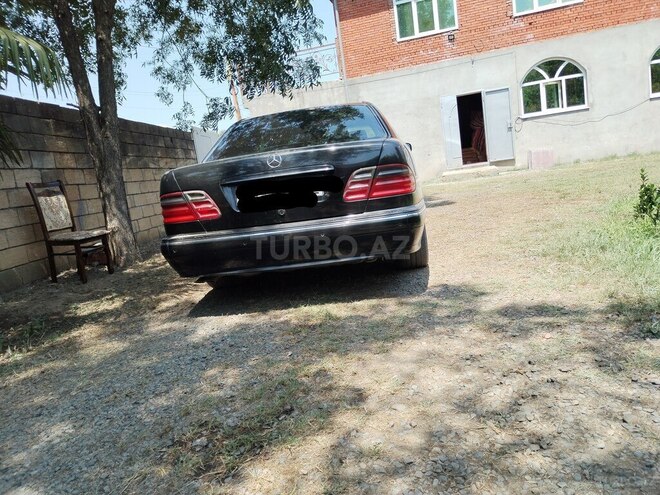 Mercedes E 200 2000, 342,000 km - 2.0 l - Masallı