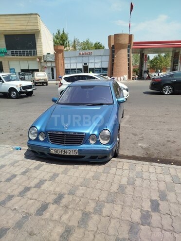 Mercedes E 240 1999, 240,000 km - 2.4 l - Gəncə