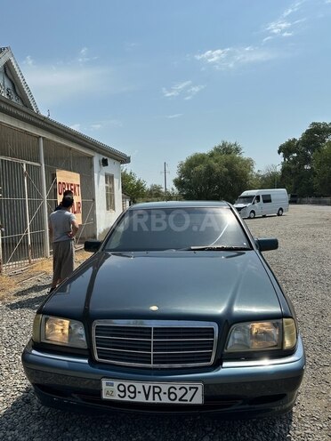 Mercedes C 240 1997, 413,000 km - 2.4 л - Sabirabad