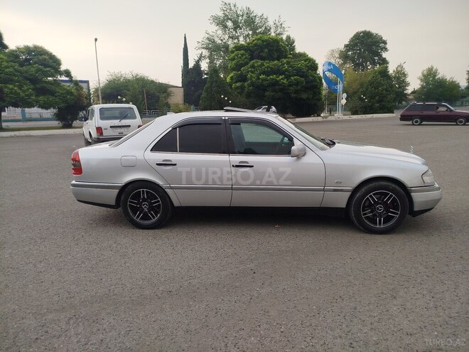 Mercedes C 200 1996, 228,000 km - 2.0 l - Bakı