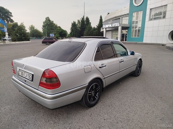 Mercedes C 200 1996, 228,000 km - 2.0 l - Bakı