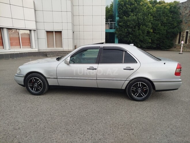 Mercedes C 200 1996, 228,000 km - 2.0 l - Bakı