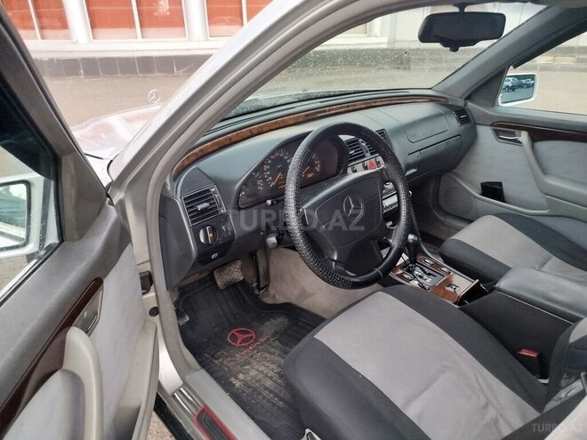 Mercedes C 200 1996, 228,000 km - 2.0 l - Bakı