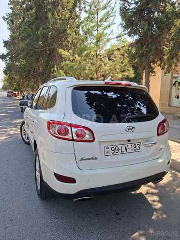 Hyundai Santa Fe 2010, 205,148 km - 2.0 л - Ucar