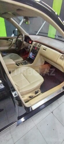 Mercedes E 280 1999, 385,000 km - 2.8 л - Bakı