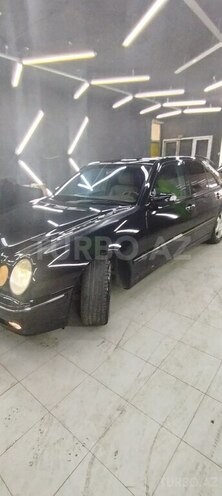 Mercedes E 280 1999, 385,000 km - 2.8 л - Bakı