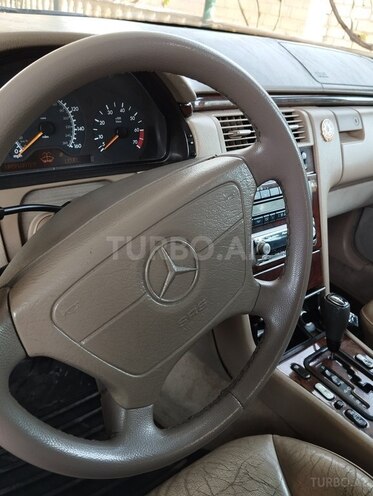 Mercedes E 320 1998, 328,000 km - 3.2 l - Ağcabədi