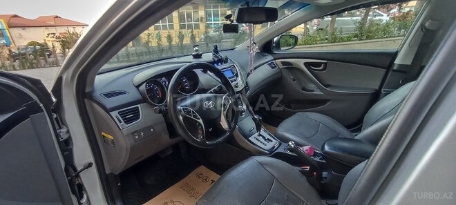 Hyundai Elantra 2012, 127,000 km - 1.8 l - Bakı