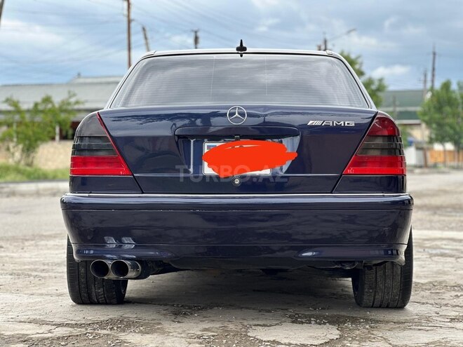 Mercedes C 240 1998, 260,000 km - 2.4 l - Beyləqan