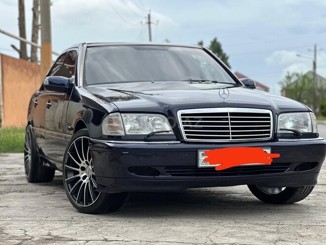 Mercedes C 240 1998, 260,000 km - 2.4 l - Beyləqan
